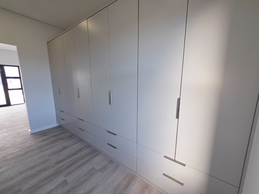 4 Bedroom Property for Sale in Sandown Western Cape